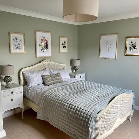 Three Bedroom Holiday House Porthleven, Cornwall. Close To Shops And Beach Exterior photo