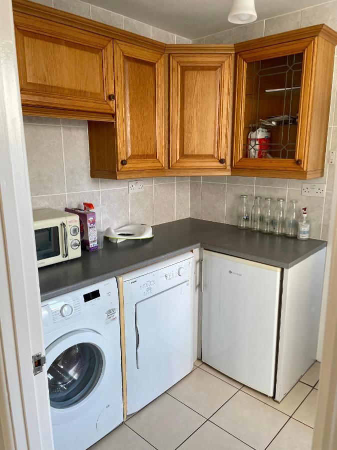 Holiday home Three Bedroom House Porthleven, Cornwall. Close To Shops And