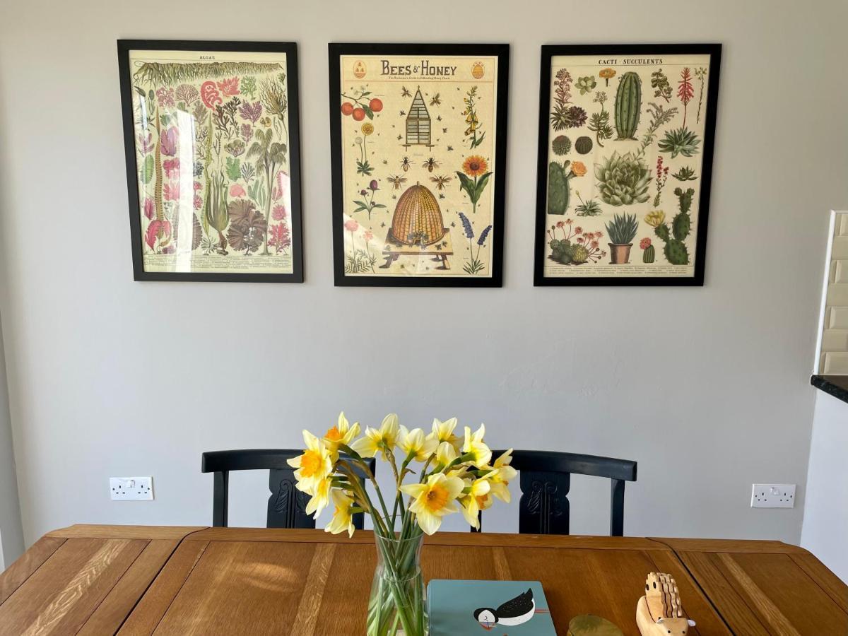 Holiday home Three Bedroom House Porthleven, Cornwall. Close To Shops And Porthleven